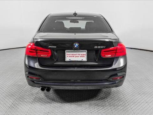 Used 2017 BMW 330i xDrive Sedan AWD/4WD image 7