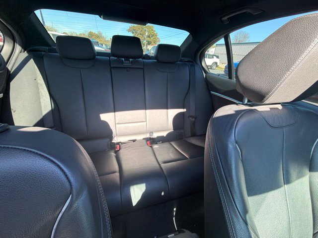 Used 2018 BMW 340i Sedan w/ Executive Package RWD image 24