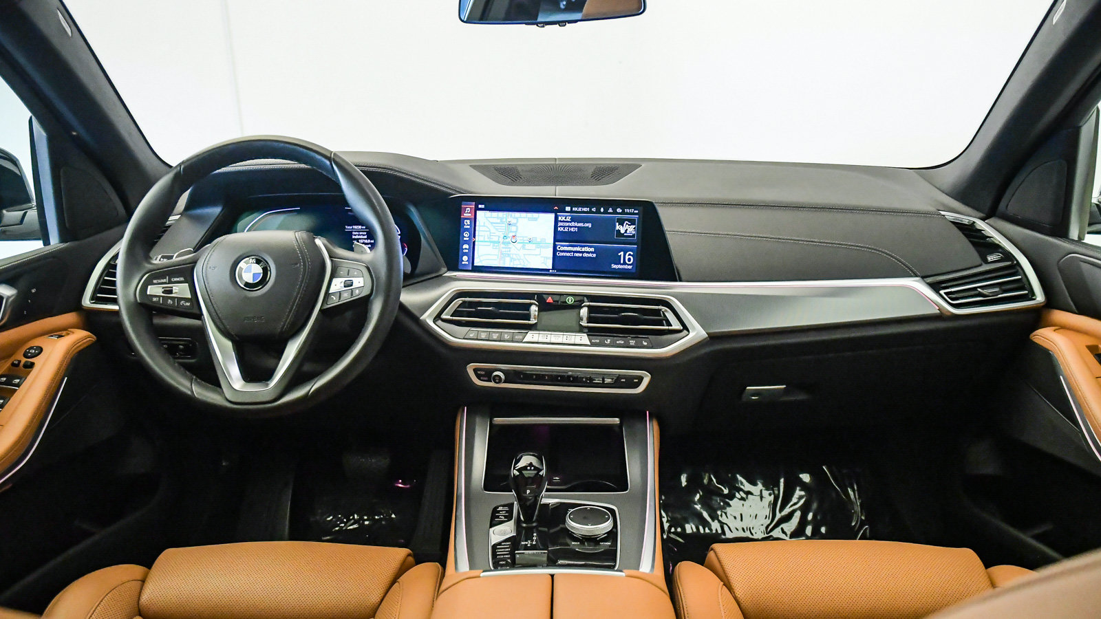Certified 2023 BMW X5 xDrive40i w/ Premium Package AWD/4WD image 14