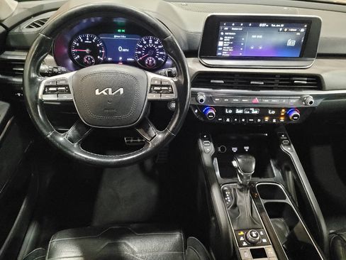 Used 2022 Kia Telluride SX w/ SX Prestige Package AWD/4WD image 22