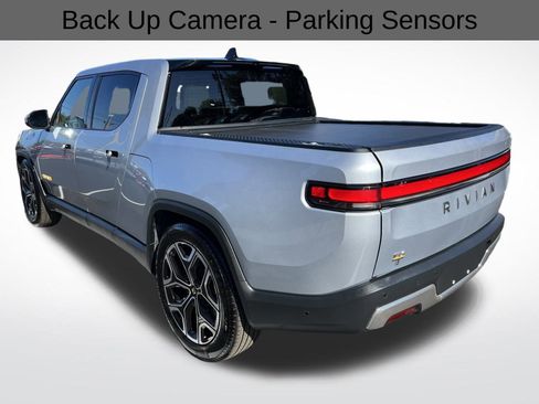 Used 2022 Rivian R1T Launch Edition image 7