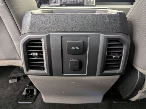 Used 2016 Ford F150 XLT w/ Equipment Group 302A Luxury image 20