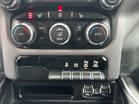 Used 2023 RAM 1500 Big Horn image 33