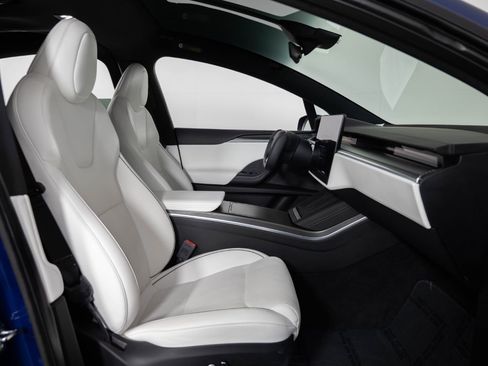 Used 2023 Tesla Model X Plaid image 26