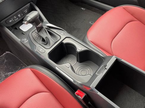 New 2026 Kia K4 GT-Line w/ GT-Line Premium Package FWD image 9
