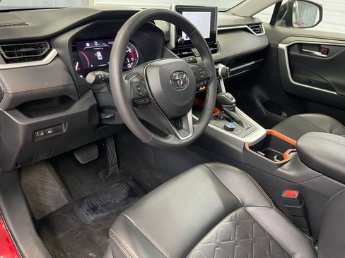 Used 2024 Toyota RAV4 Adventure image 7
