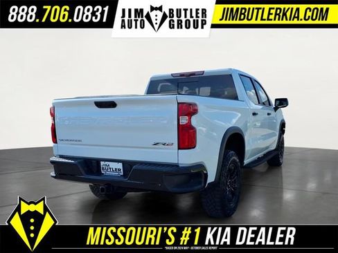 Used 2023 Chevrolet Silverado 1500 ZR2 w/ Technology Package AWD/4WD image 25