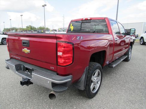 Used 2019 Chevrolet Silverado 2500 LTZ w/ Duramax Plus Package image 7