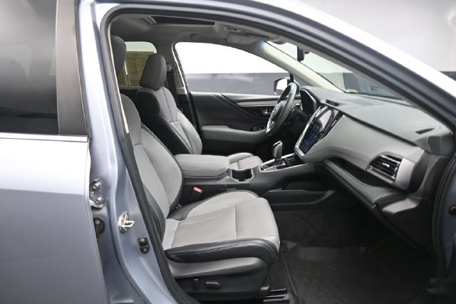 Used 2021 Subaru Outback Limited w/ Popular Package #2 AWD/4WD image 31