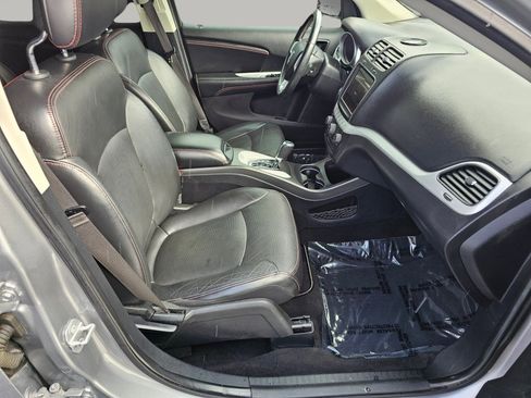 Used 2019 Dodge Journey GT image 24