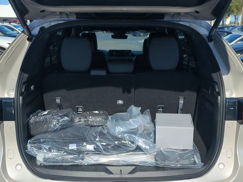 New 2026 MAZDA CX-90 3.3 Turbo w/ Premium Plus Pkg AWD/4WD image 13