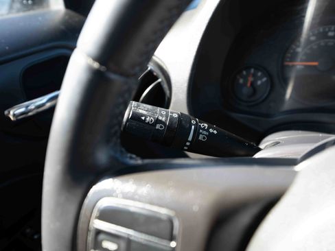 Used 2015 Jeep Patriot High Altitude image 13