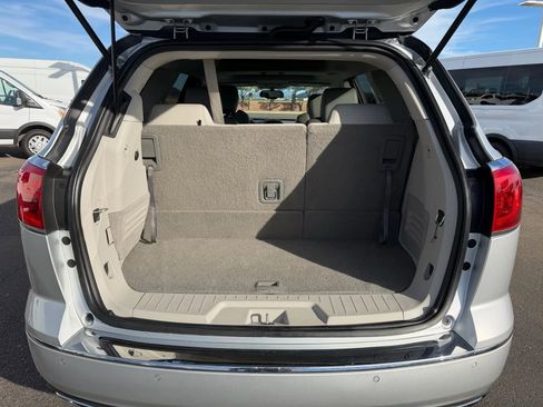 Used 2017 Buick Enclave Leather image 17