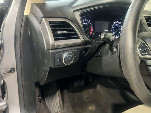 Used 2020 Ford Fusion S FWD image 13