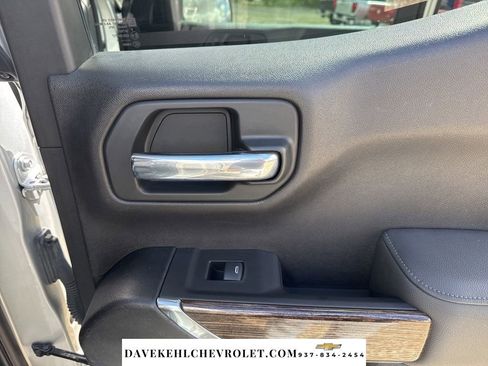 Used 2021 GMC Sierra 1500 SLE image 28