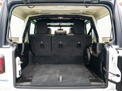 Used 2023 Jeep Wrangler Unlimited AWD/4WD image 8