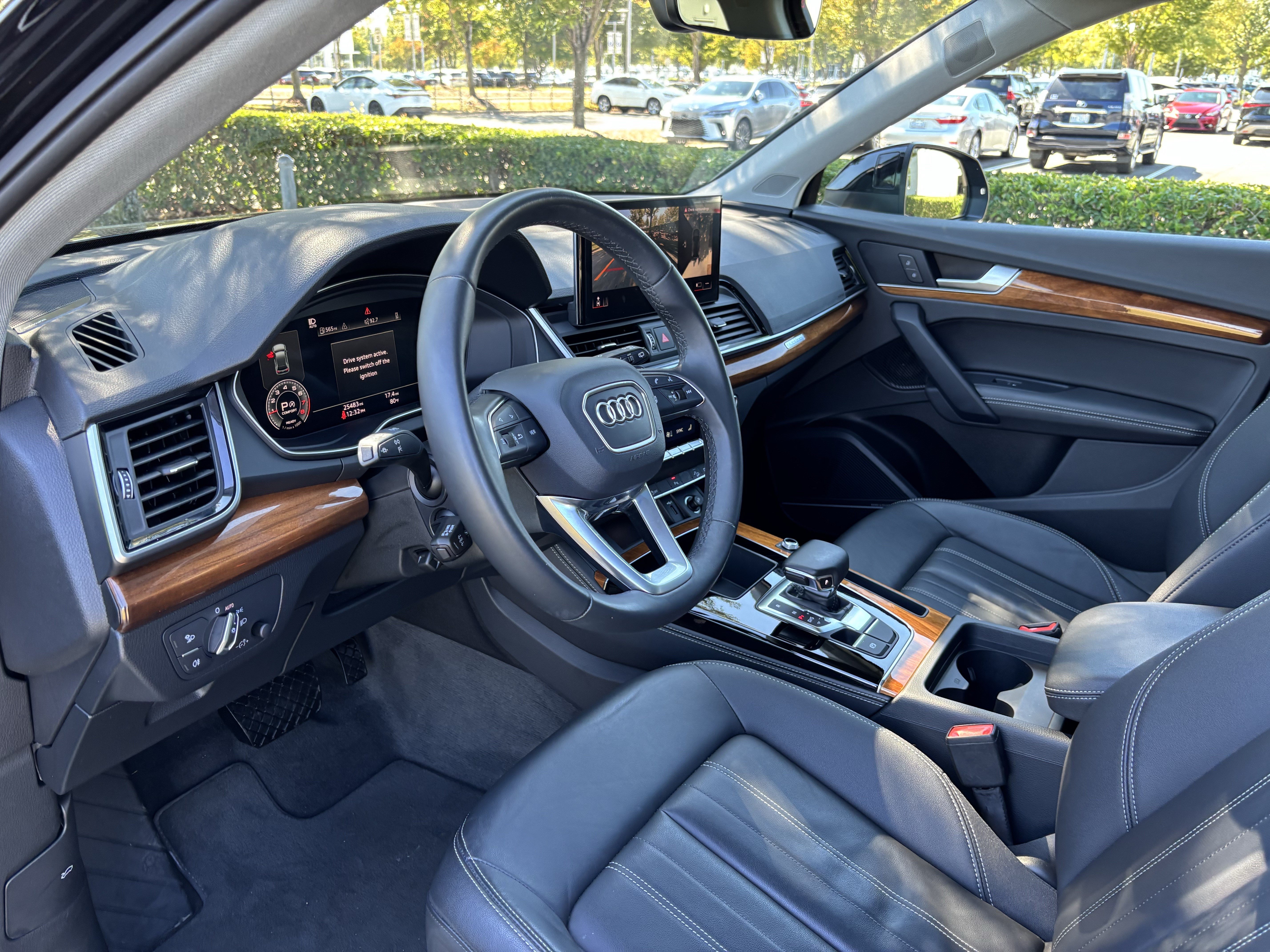 Certified 2023 Audi Q5 2.0T Premium Plus w/ Premium Plus Package AWD/4WD image 17