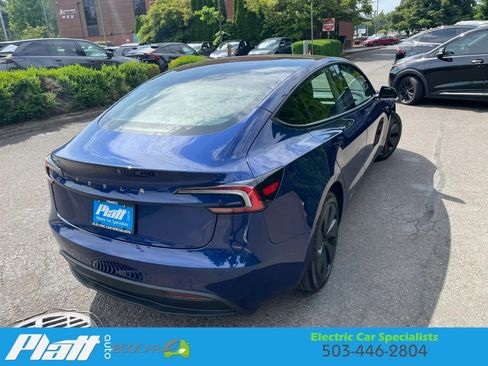 Used 2025 Tesla Model 3 Long Range RWD image 10