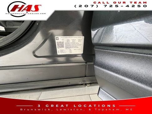 Used 2020 Chevrolet Equinox LT image 18