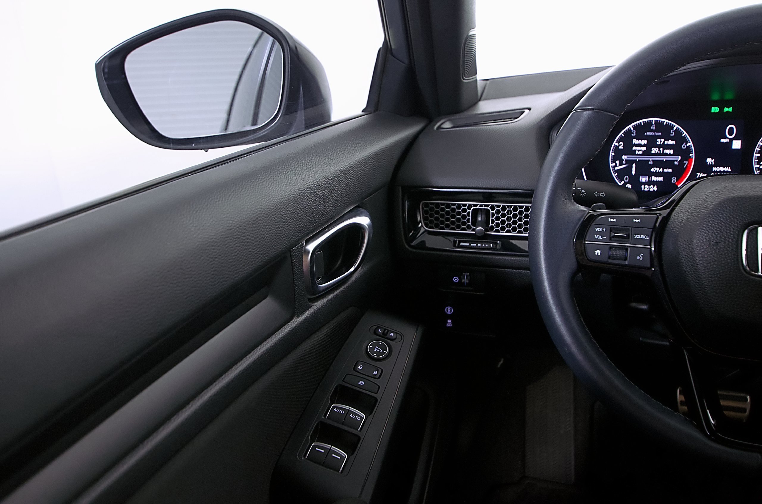 Used 2023 Honda Civic Sport image 19
