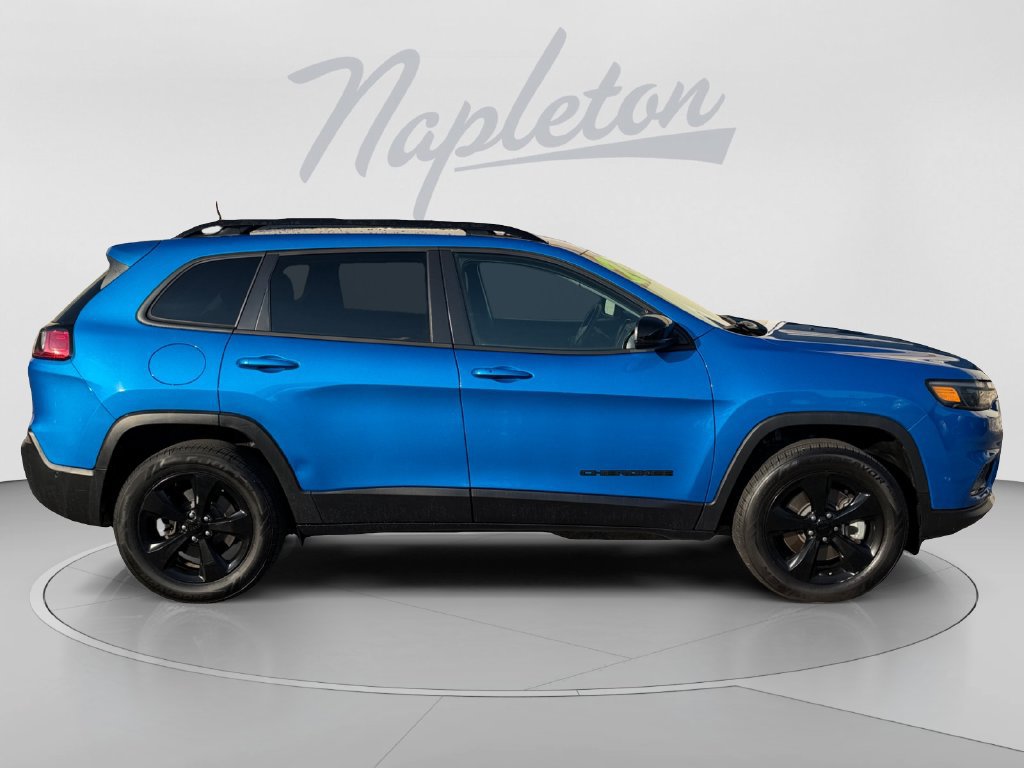 Certified 2023 Jeep Cherokee Altitude Lux AWD/4WD image 7
