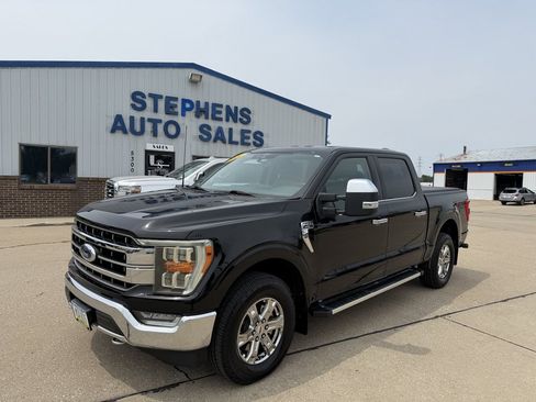 Used 2022 Ford F150 Lariat AWD/4WD image 1
