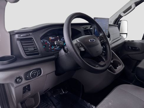 Used 2023 Ford Transit 350 XLT image 22