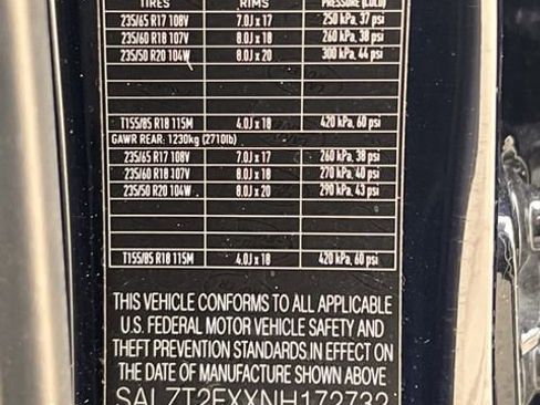 Used 2022 Land Rover Range Rover Evoque R-Dynamic S image 31