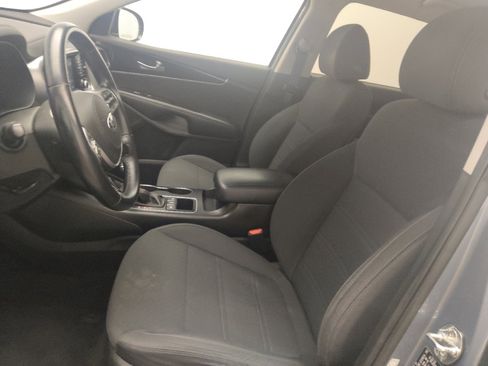 Used 2020 Kia Sorento S AWD/4WD image 17
