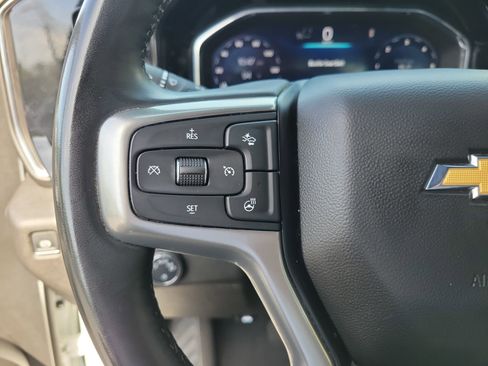 Used 2025 Chevrolet Silverado 1500 LT RWD image 28