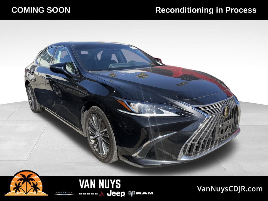 Used 2025 Lexus ES 300h w/ Premium Package FWD image 1