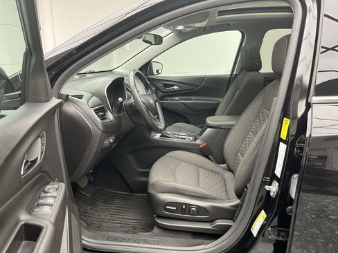 Certified 2020 Chevrolet Equinox LT w/ LT True North Edition AWD/4WD image 3