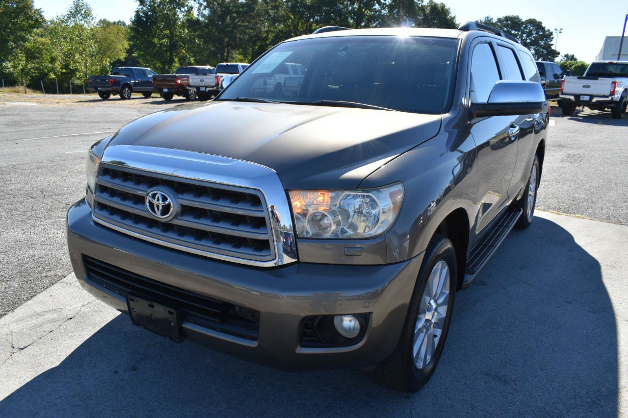 Used 2014 Toyota Sequoia Platinum RWD image 2