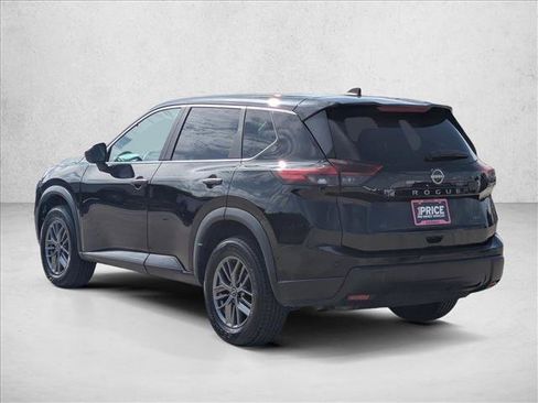 Used 2024 Nissan Rogue S AWD/4WD image 8