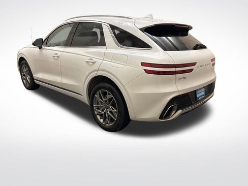Certified 2023 Genesis GV70 2.5T w/ Select Package image 7