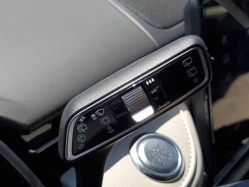 New 2026 Lincoln Nautilus Reserve AWD/4WD image 18