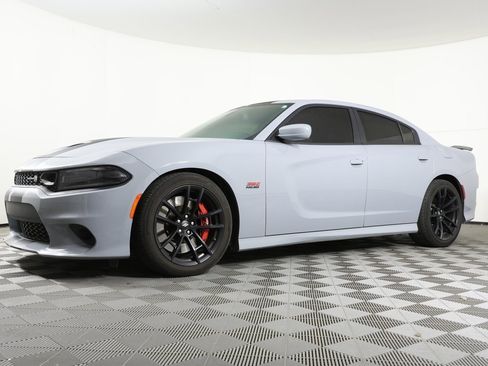 Used 2022 Dodge Charger Scat Pack w/ Dynamics Package image 1