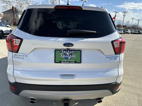 Used 2019 Ford Escape Titanium image 37