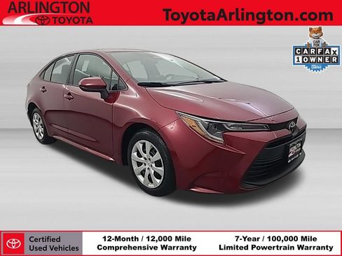 Used 2025 Toyota Corolla LE FWD image 1