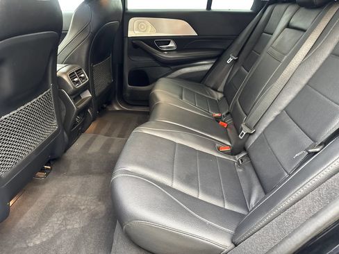 Used 2021 Mercedes-Benz GLE 350 4MATIC image 32