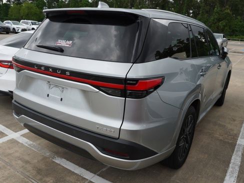 Used 2024 Lexus TX 350 FWD w/ Technology Package image 4