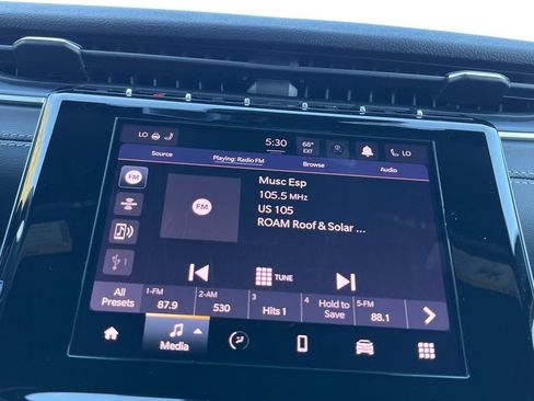 New 2025 Jeep Grand Cherokee Laredo image 8