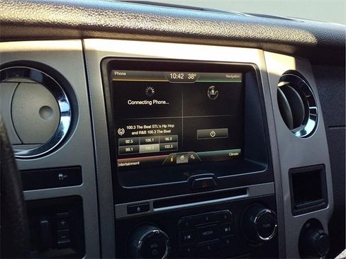 Used 2015 Ford Expedition EL XLT w/ Equipment Group 202A image 9