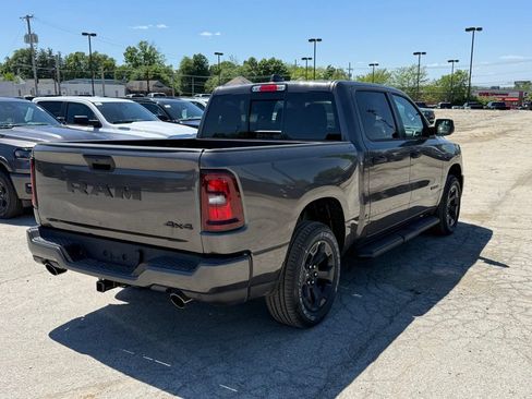 Used 2026 RAM 1500 Express AWD/4WD image 6