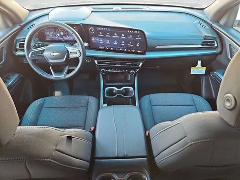 New 2026 Chevrolet Traverse LT FWD image 15
