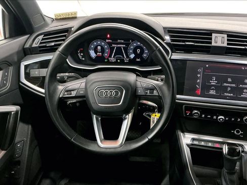 Used 2022 Audi Q3 2.0T Premium w/ Convenience Package image 8