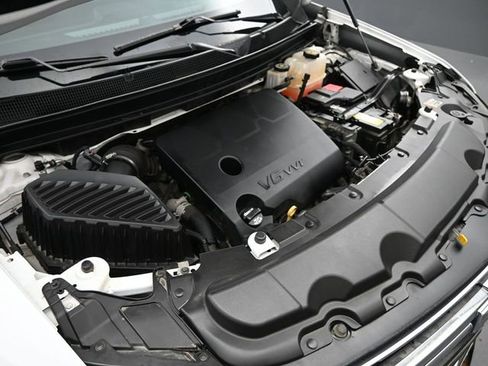 Used 2019 Chevrolet Traverse LT w/ LT Premium Package image 42