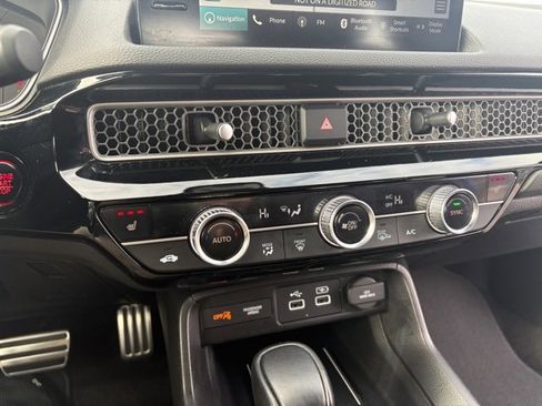 Certified 2022 Honda Civic Sport Touring image 24