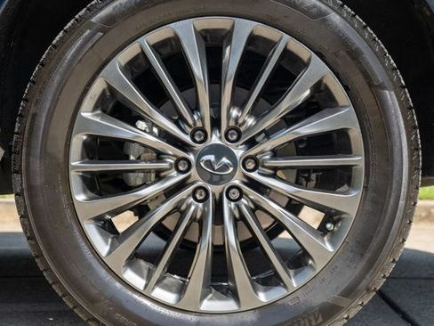 Used 2023 INFINITI QX80 Sensory w/ All-Season Package AWD/4WD image 60