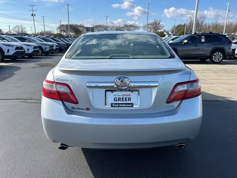 Used 2009 Toyota Camry XLE image 16